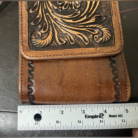 Handmade Leather Hand Tooled Embossed Saddle Bag CrossBody Western Boho Festival - Picture 9 of 9